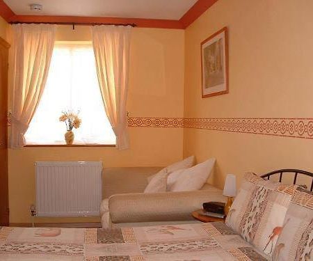 Greenways Lodge, Stansted Airport. Бишъпс Стортфорд Стая снимка